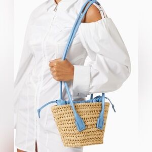 Bottega Veneta Small Arco Basket Bag Raffia & Nappa Blue Full Set